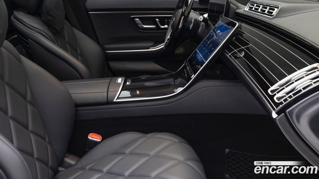 Mercedes-Benz S-Class Maybach S580 4MATIC, 2024