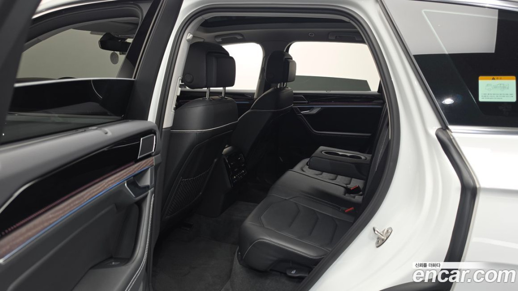 Volkswagen Touareg 3.0 TDI Prestige, 2024