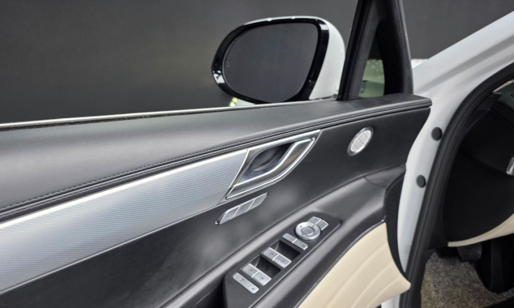 Genesis GV80 2.5T Gasoline AWD, 2022
