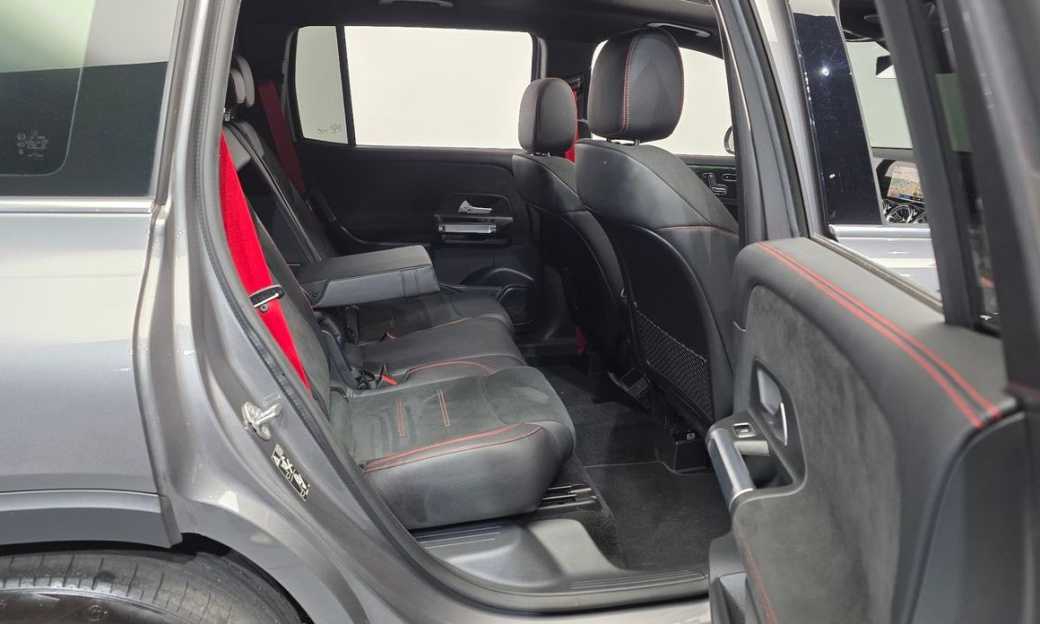 Mercedes-Benz GLB-Class AMG GLB35 4MATIC, 2023