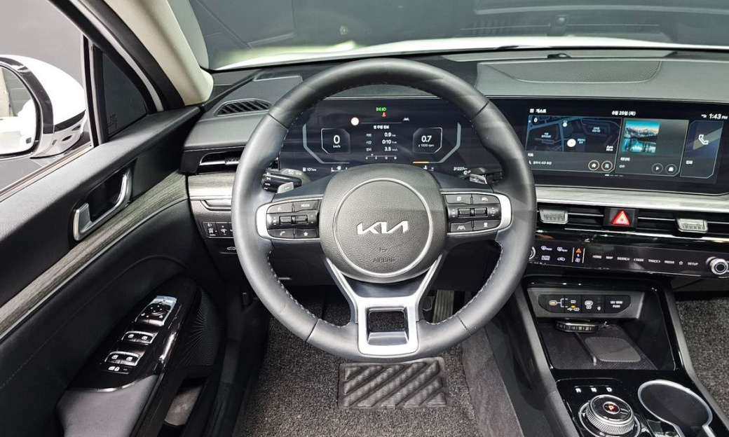 Kia K5 2.0, 2024