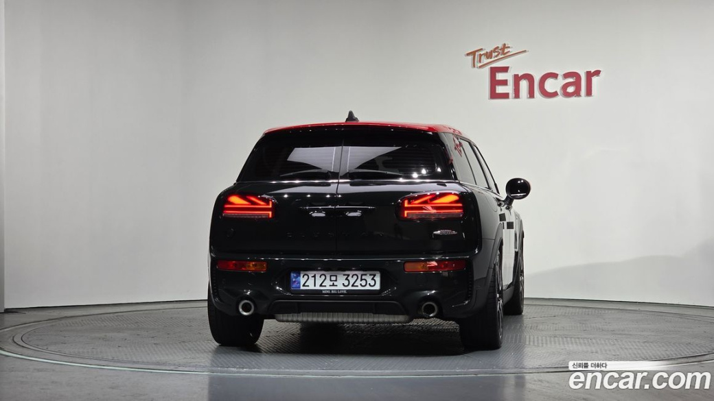 Mini Clubman JCW, 2023