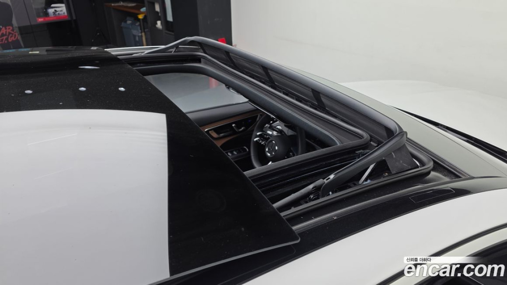 Mercedes-Benz E-Class E200 AMG Line, 2026