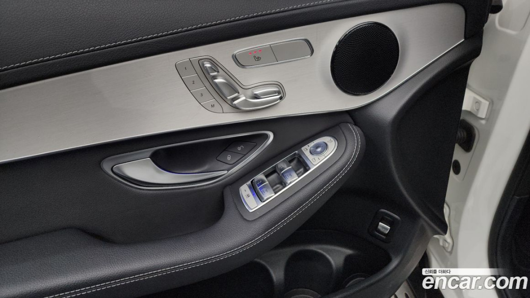 Mercedes-Benz GLC-Class GLC220 d 4MATIC, 2021