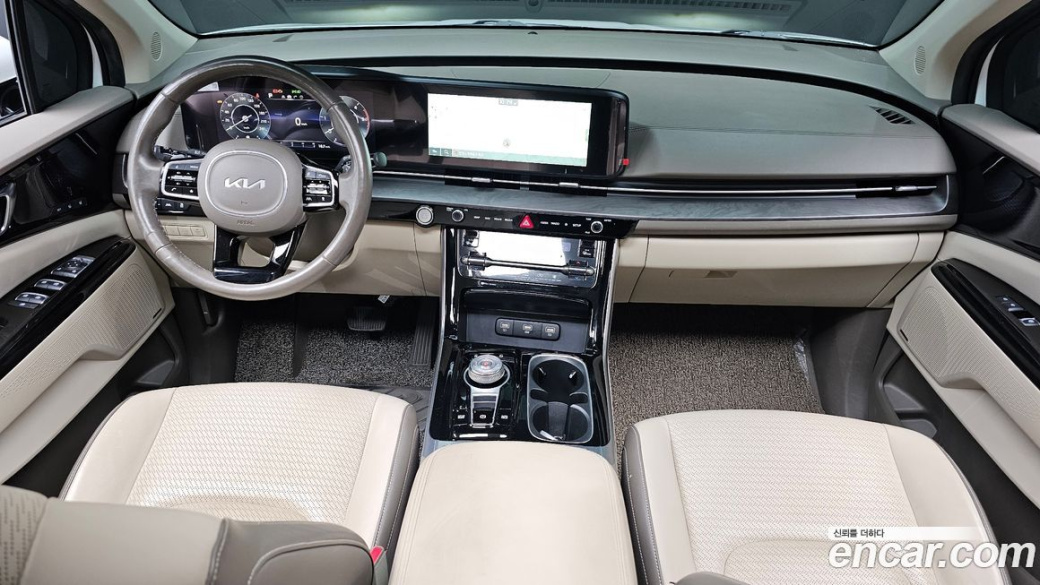 Kia Carnival 9-Seater Signature, 2022