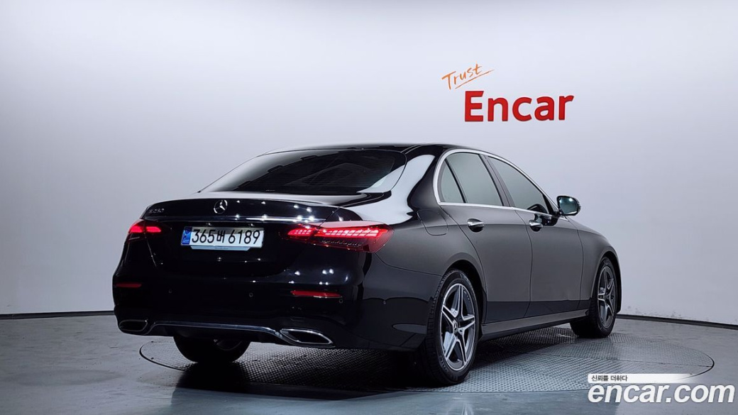 Mercedes-Benz E-Class E250 AMG Line, 2023