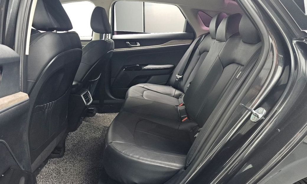 Kia K5 2.0, 2022