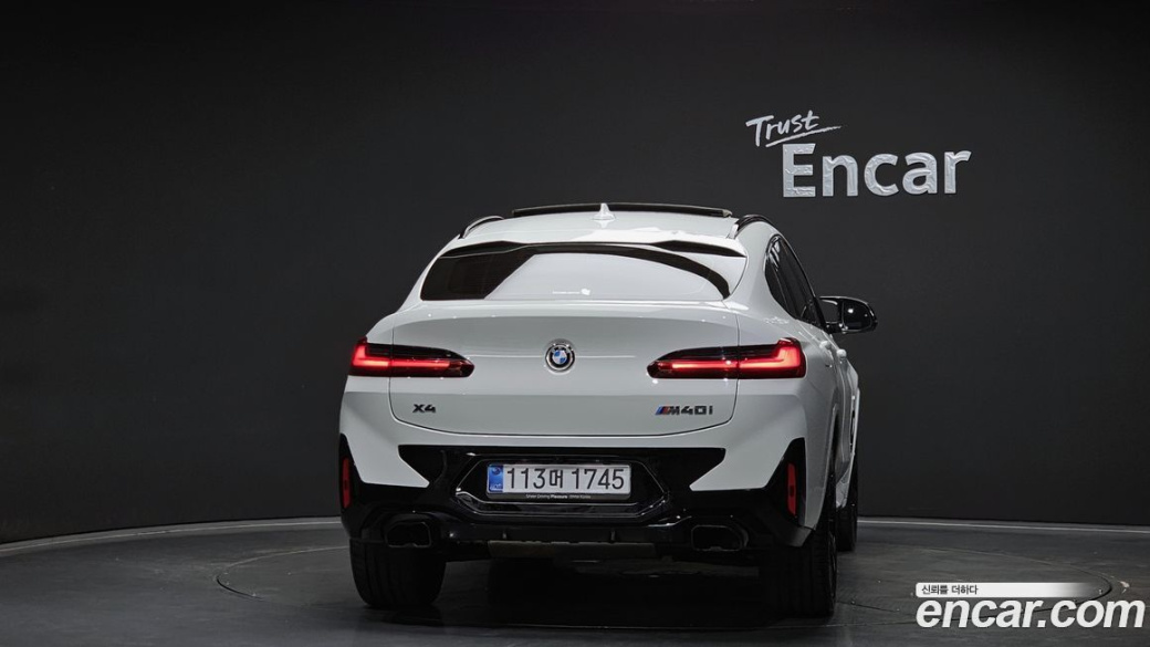 BMW X4 xDrive M40i, 2025