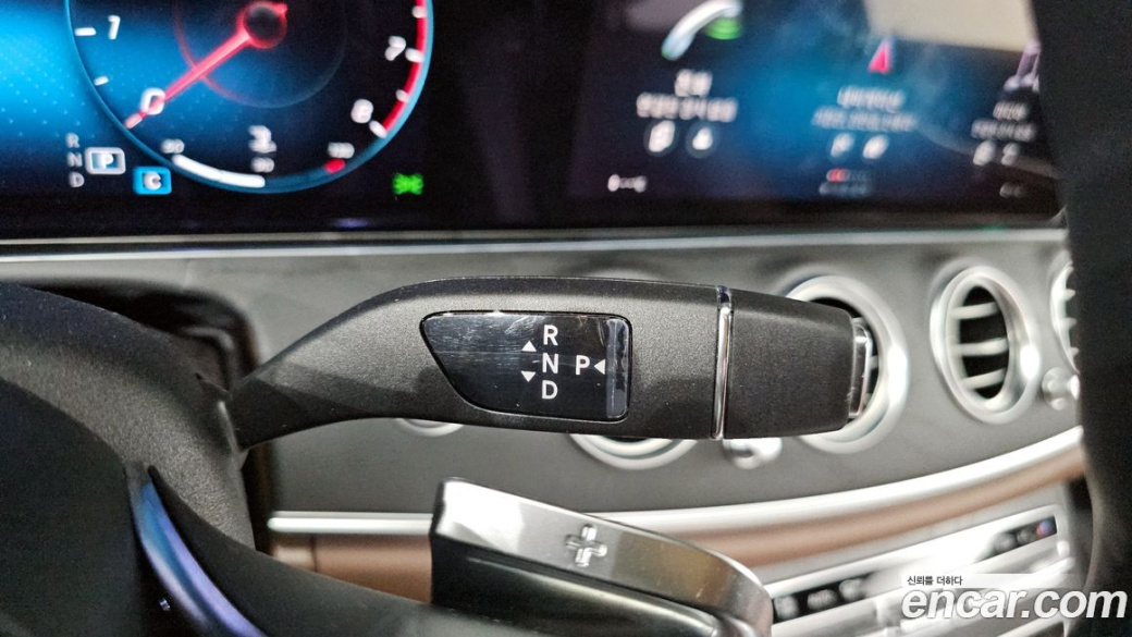 Mercedes-Benz E-Class E250 AMG Line, 2023