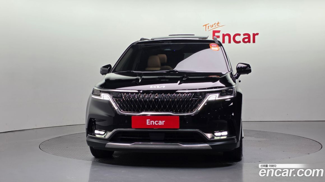 Kia Carnival 9-Seater Signature, 2023