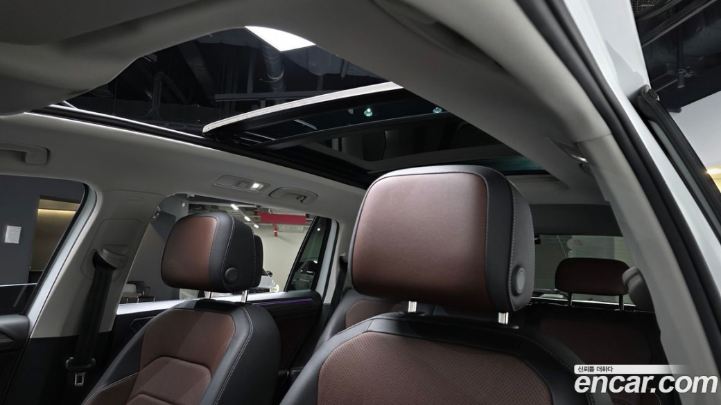 Volkswagen Tiguan 2.0 TSI Prestige, 2023