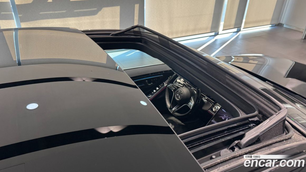 Mercedes-Benz S-Class S580L 4MATIC, 2025