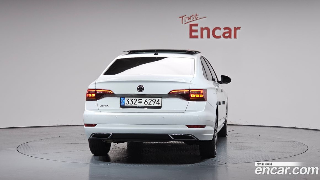 Volkswagen Jetta 1.4 TSI Prestige, 2021