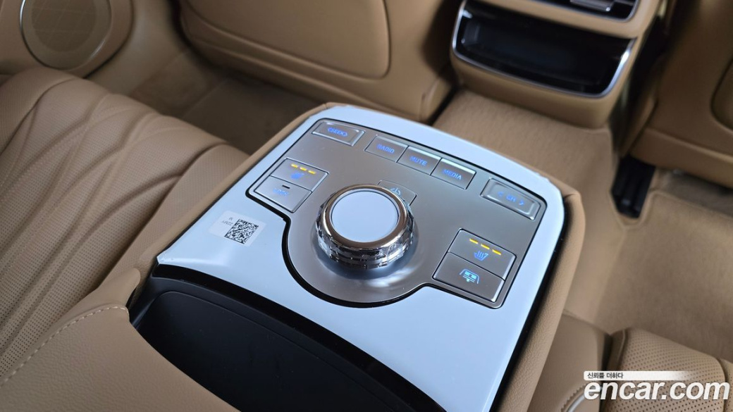 Genesis G80 Gasoline 2.5 Turbo AWD, 2025