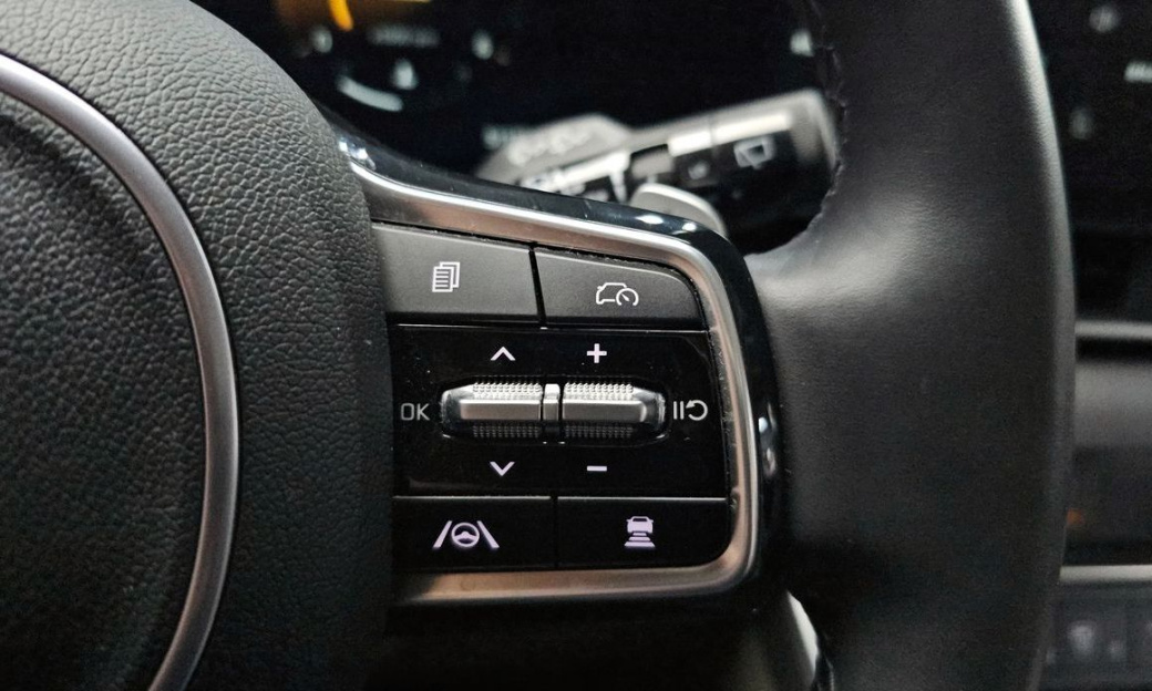 Kia Carnival 9-Seater Noblesse, 2025