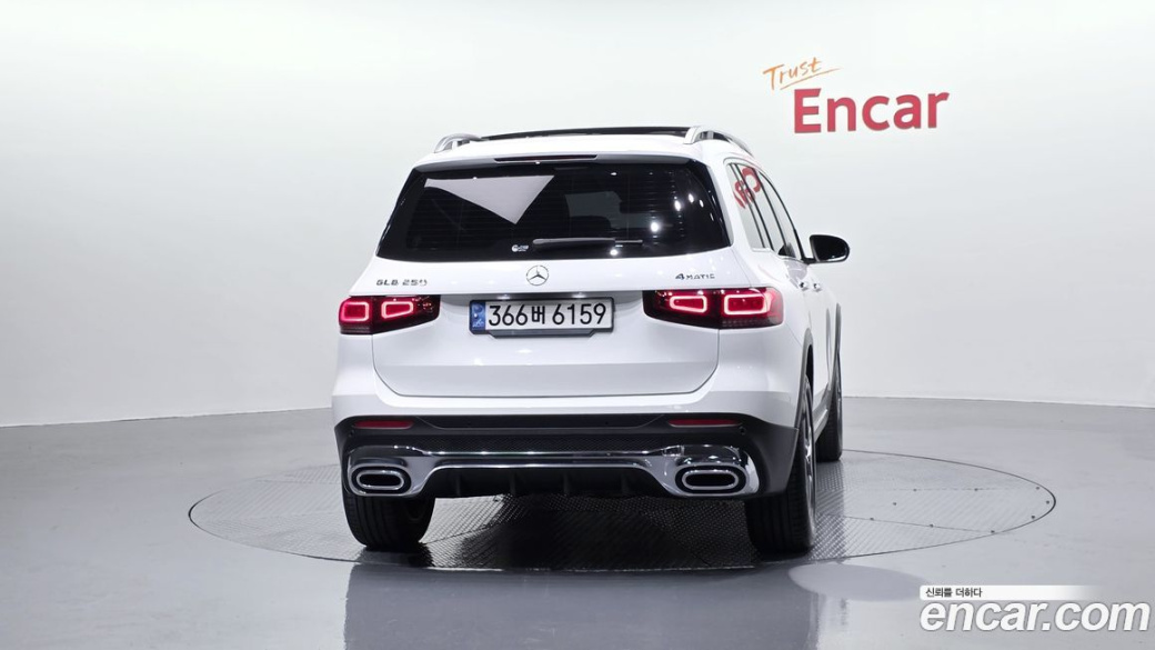 Mercedes-Benz GLB-Class GLB250 4MATIC, 2022