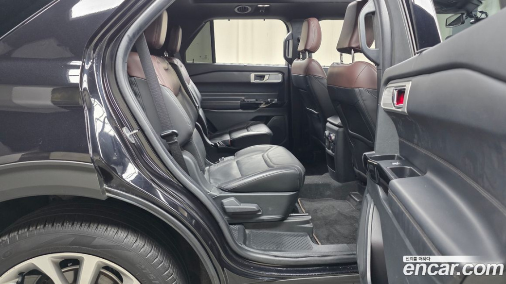 Ford Explorer 3.0 Platinum 4WD, 2021