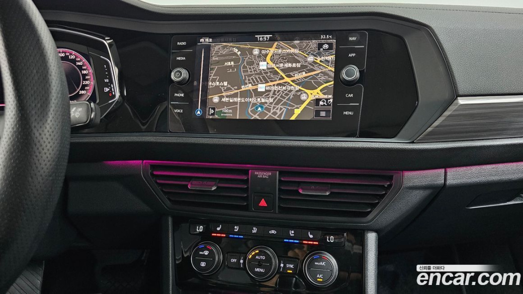 Volkswagen Jetta 1.5 TSI Prestige, 2023
