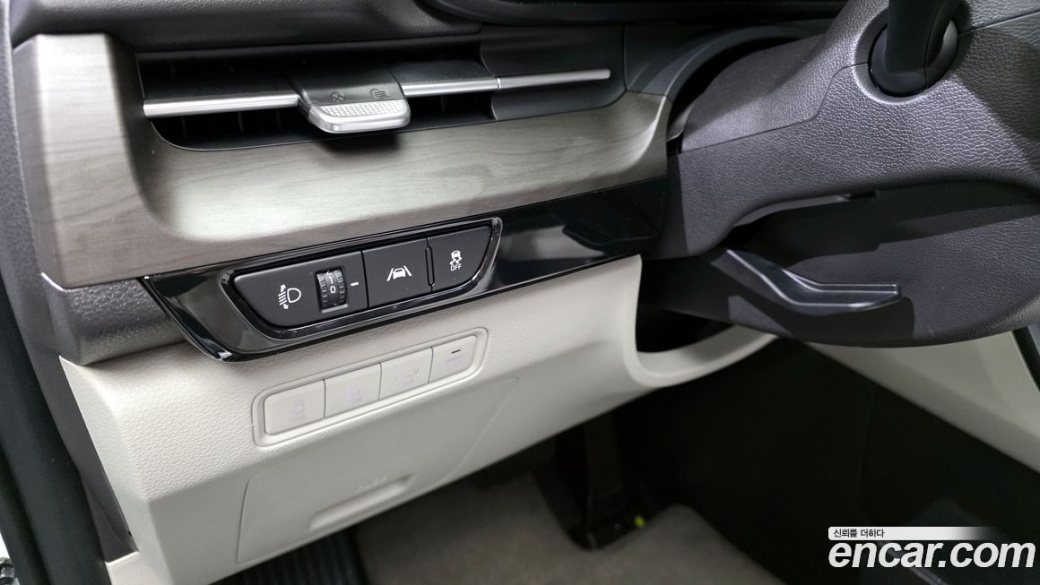 Kia Carnival 9-Seater Noblesse, 2022
