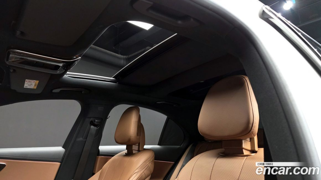 Mercedes-Benz E-Class E200 Avantgarde, 2024