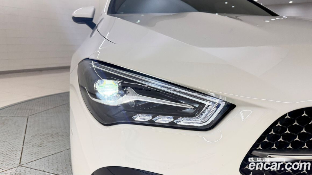 Mercedes-Benz CLA-Class CLA250 4MATIC, 2025
