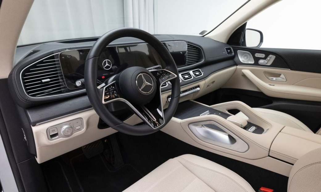 Mercedes-Benz GLE-Class GLE450 4MATIC, 2025