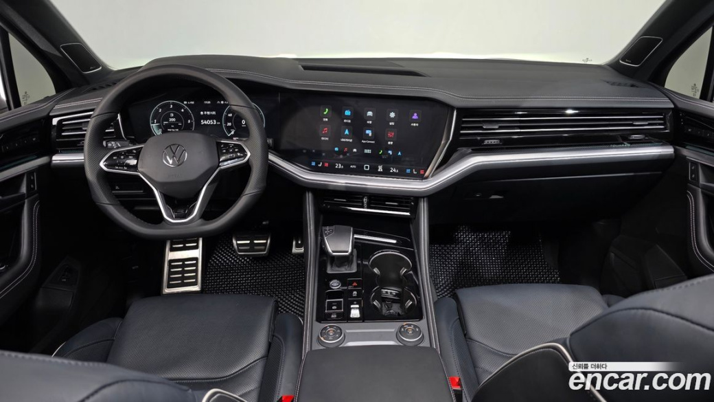 Volkswagen Touareg 3.0 TDI R-Line, 2024