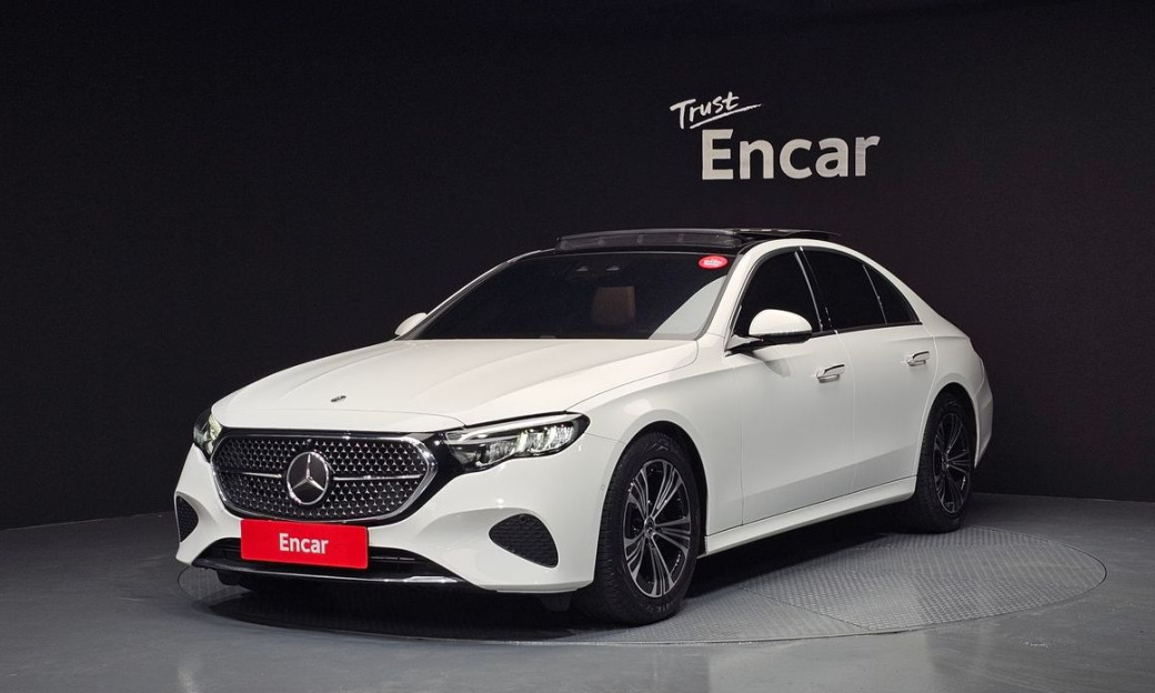 Mercedes-Benz E-Class E200 Avantgarde, 2024