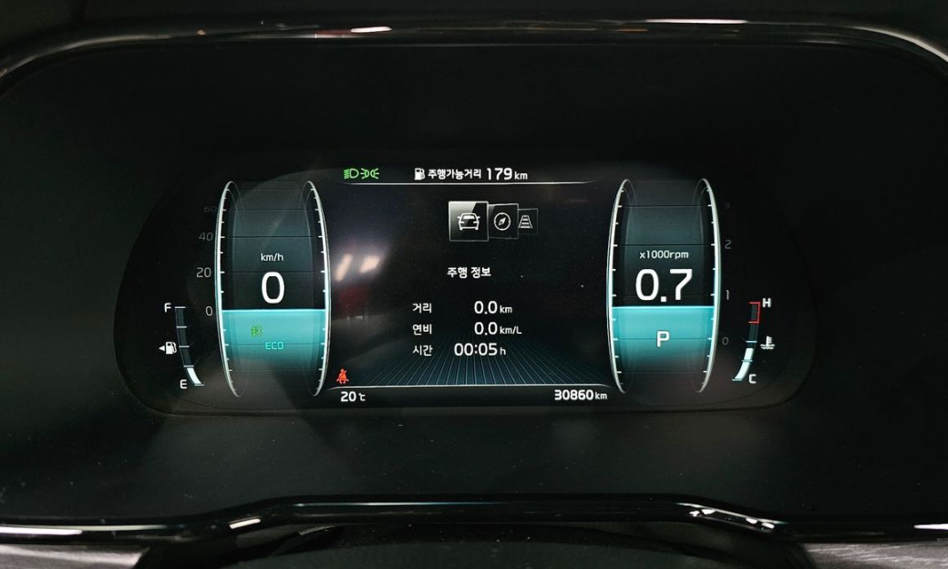 Kia Mohave Diesel 3.0 4WD 6-Seater, 2024