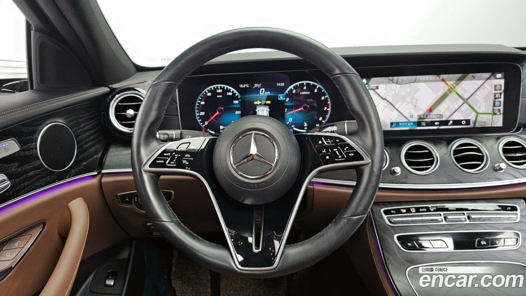 Mercedes-Benz E-Class E250 AMG Line, 2023