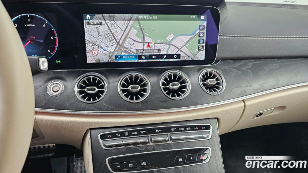 Mercedes-Benz CLS-Class CLS300d 4MATIC, 2022
