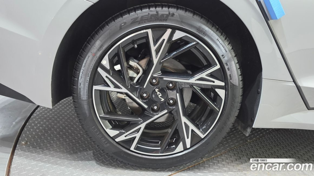 Kia K5 2.0, 2024