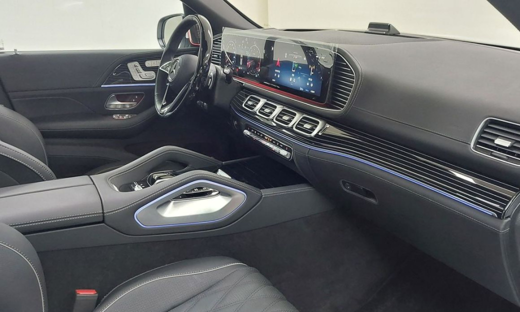 Mercedes-Benz GLS-Class Maybach GLS600 4MATIC, 2025