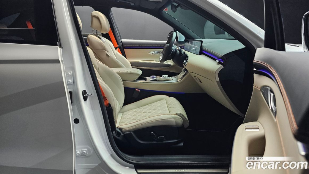 Genesis GV70 2.5T Gasoline 2WD, 2025