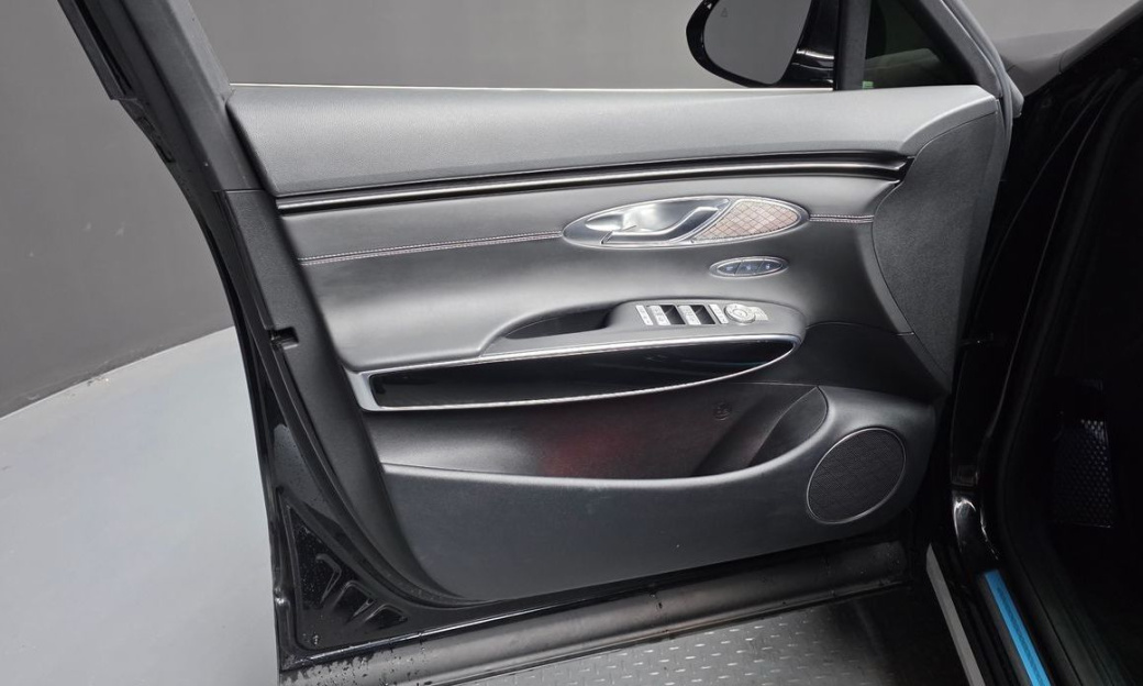 Genesis GV70 2.5T Gasoline 2WD, 2024