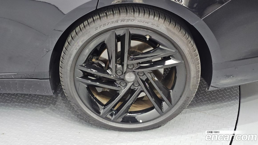 Genesis G80 Gasoline 2.5 Turbo AWD, 2026