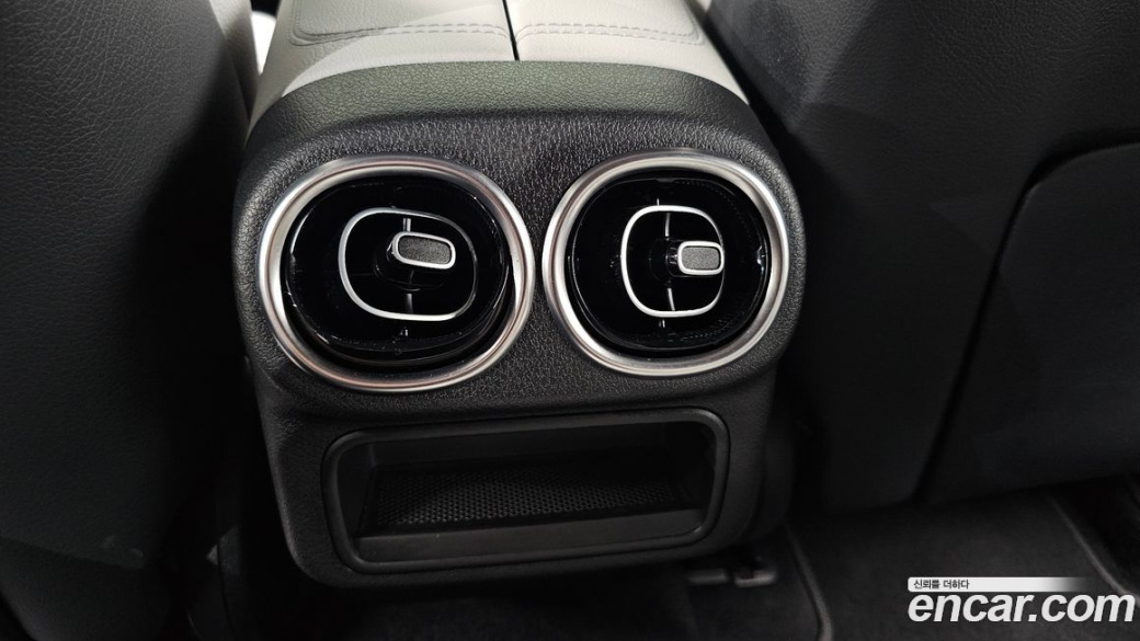 Mercedes-Benz GLC-Class GLC300 4MATIC AMG Line, 2024