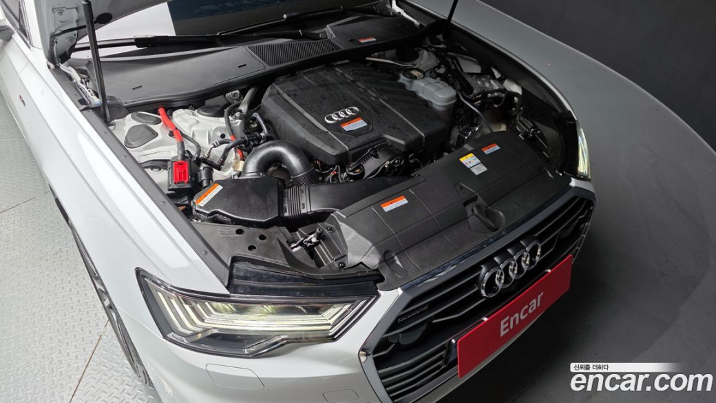 Audi A6 45 TFSI Quattro Premium, 2023