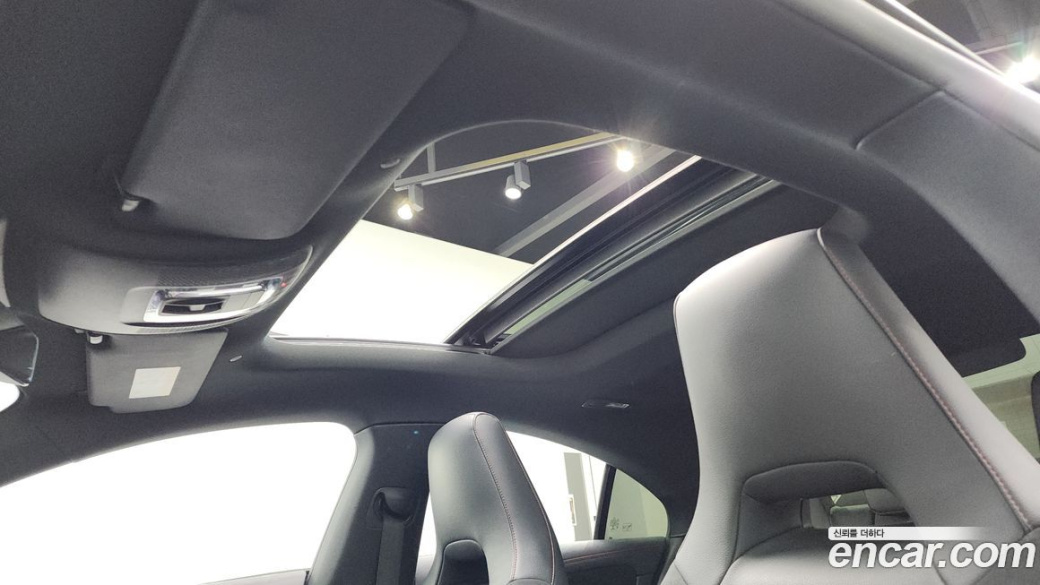 Mercedes-Benz CLA-Class CLA250 4MATIC, 2023