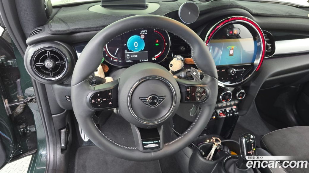 Mini Cooper JCW, 2024