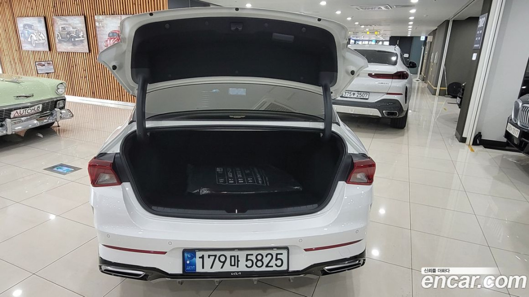 Kia K5 2.0, 2022