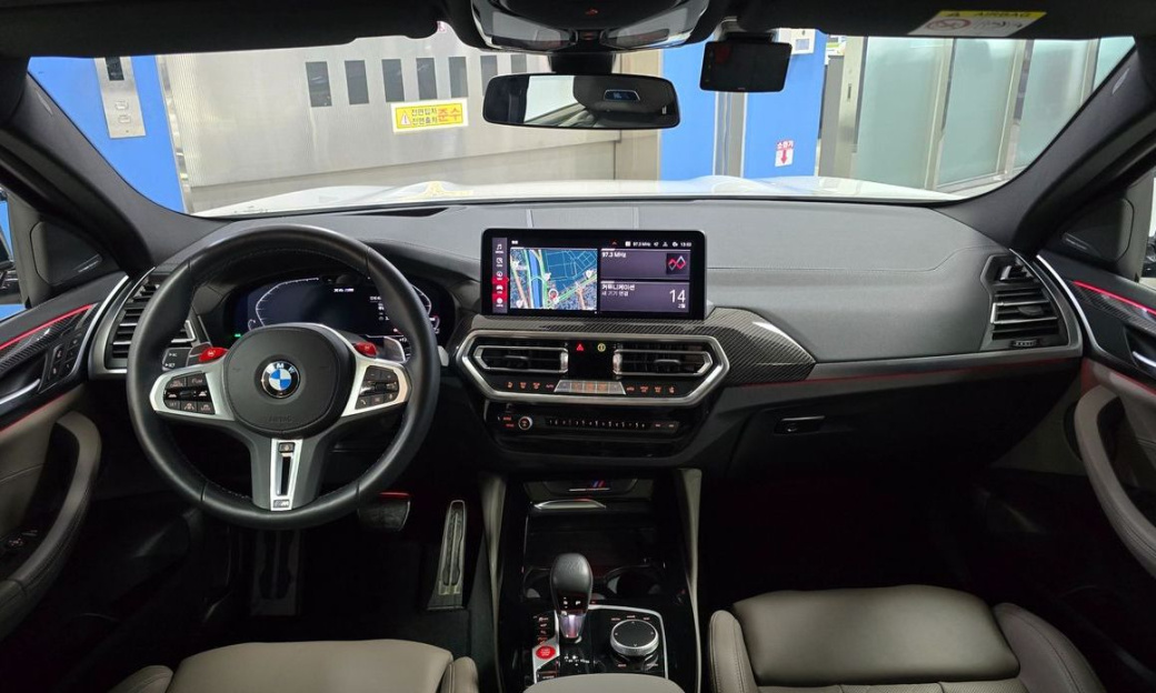 BMW X4M 3.0 Competition, 2025