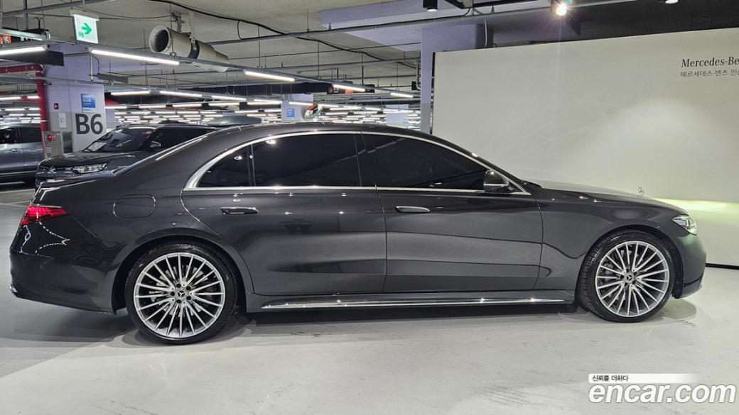 Mercedes-Benz S-Class S500L 4MATIC, 2025