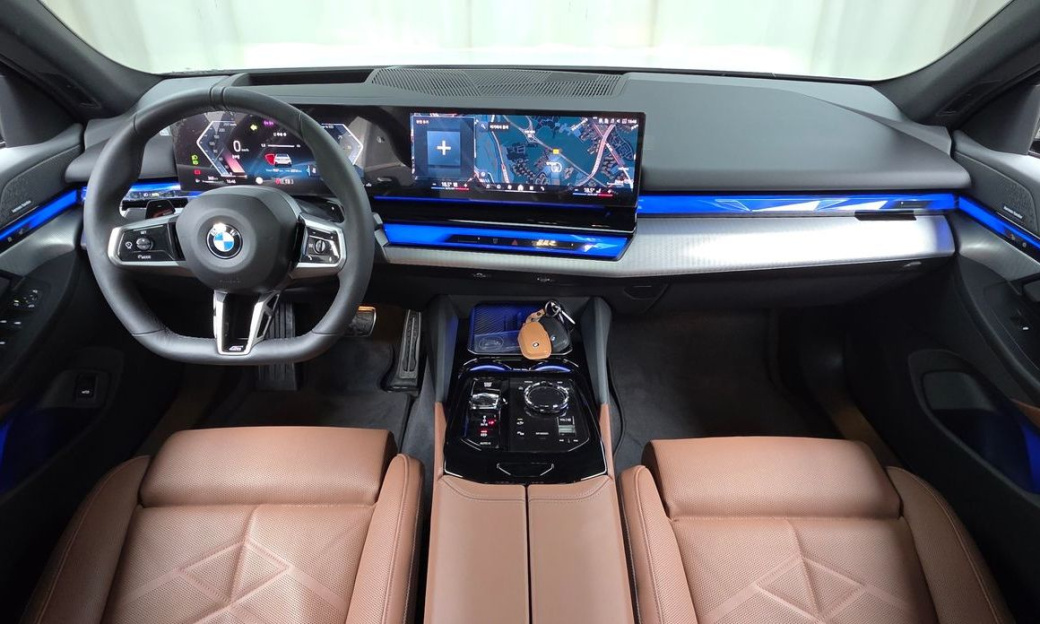 BMW 5-Series 530i xDrive M Sport, 2025