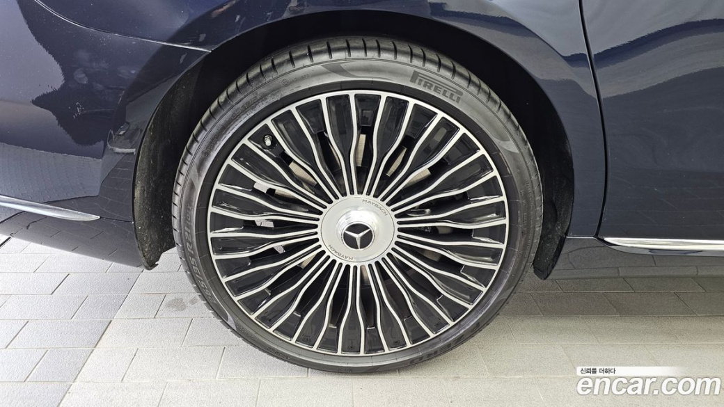 Mercedes-Benz S-Class Maybach S680 4MATIC, 2022