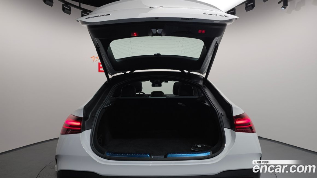 Mercedes-Benz GLE-Class AMG GLE53 4MATIC+ Coupe, 2025