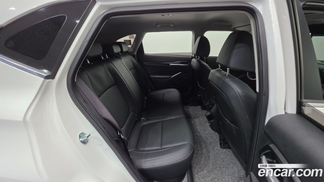 Kia Seltos Gasoline 2.0 2WD, 2025