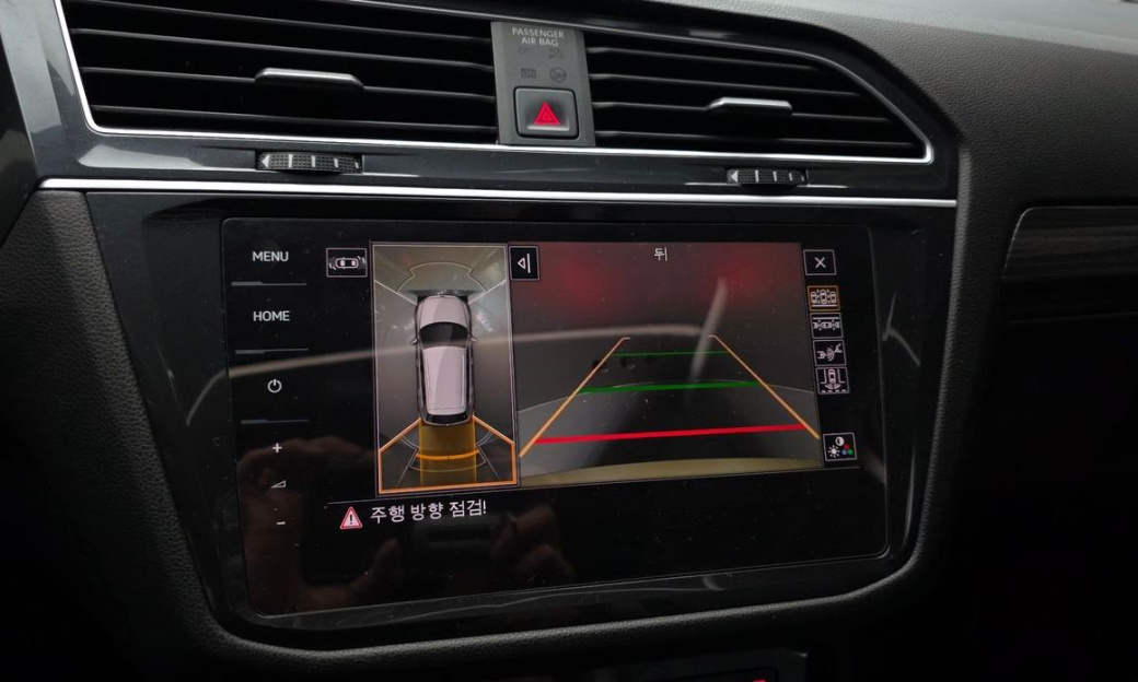 Volkswagen Tiguan 2.0 TSI Prestige, 2024