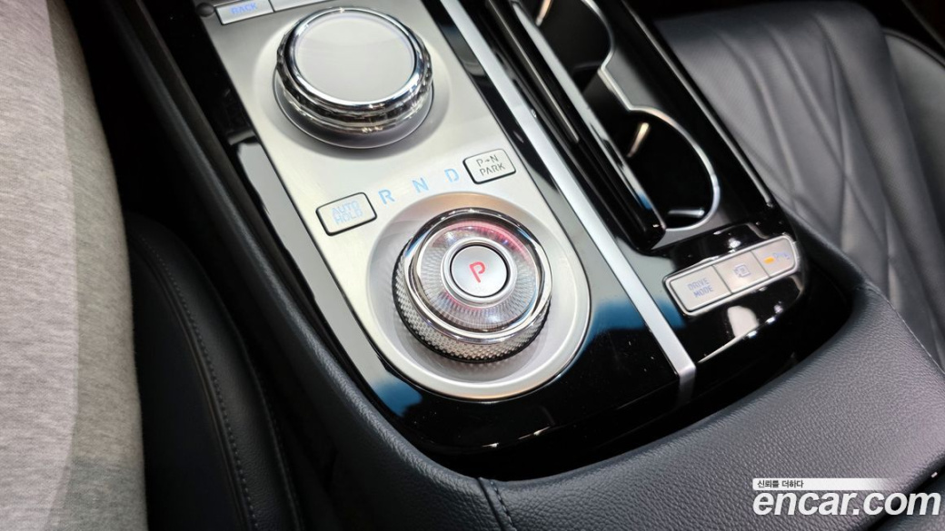 Genesis G80 Gasoline 2.5 Turbo 2WD, 2024