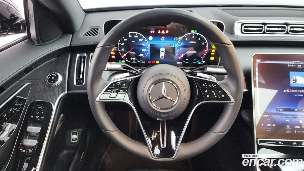 Mercedes-Benz S-Class S450L 4MATIC, 2023